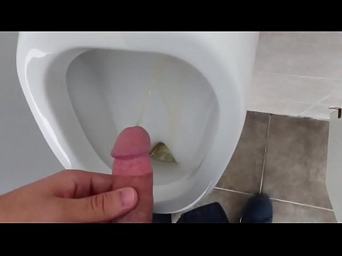 Thunderbird reccomend peeing jacking public urinal